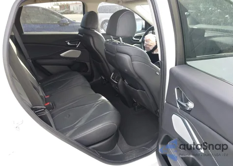 2023 Acura Rdx Technology Package z USA, uszkodzony, nr VIN 5J8TC1H5XPL008384